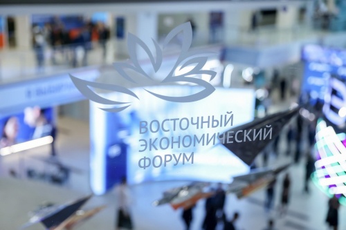 Снижение ключевой ставки до 16% к концу текущего года является наиболее вероятным сценарием. Об этом говорится в аналитическом обзоре «Ключевая ставка Банка России. Перспективы снижения в 2025 году», подготовленном экспертами Фонда Росконгресс.  Центральн
